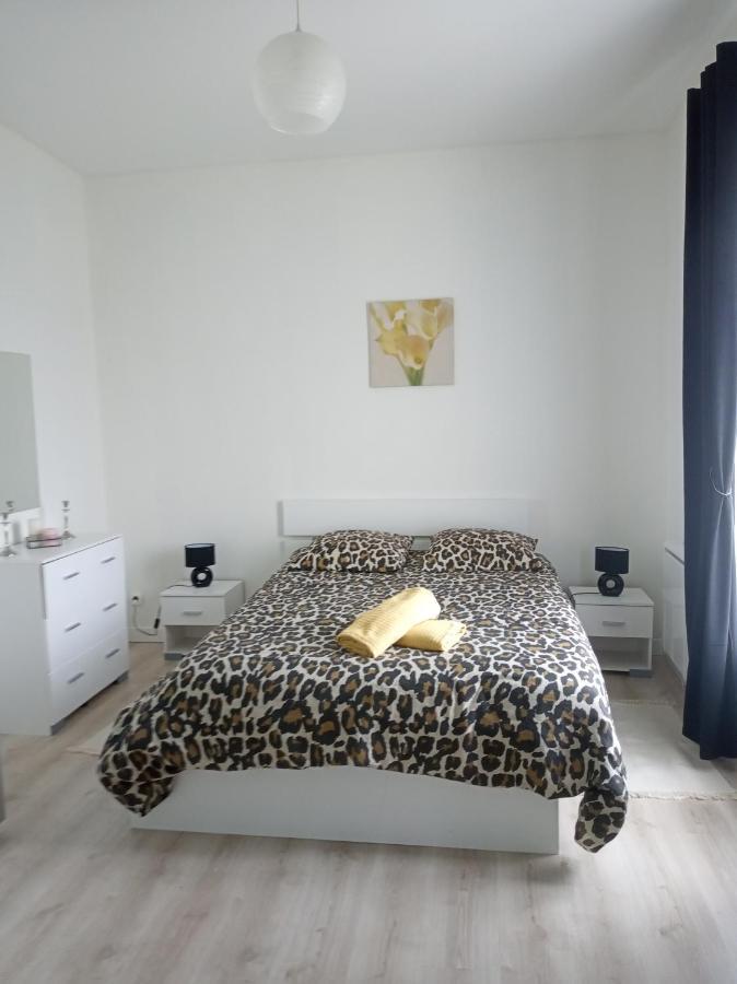 شقة Duplex Agreable Et Calme Château-Thierry المظهر الخارجي الصورة